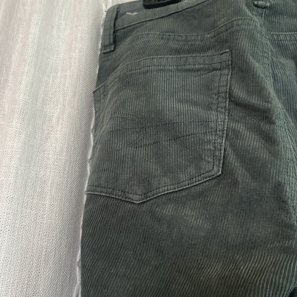 green high rise corduroy pants - Picture 4 of 4